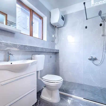 Villaina Villa