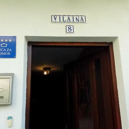 Villaina Komiža