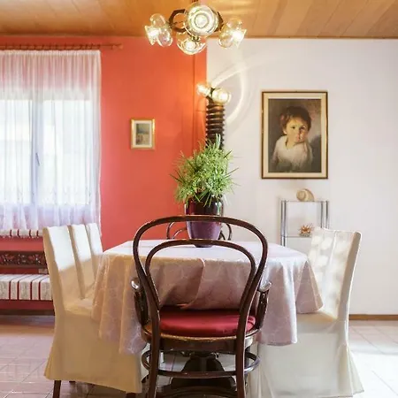 Villaina * Комижа